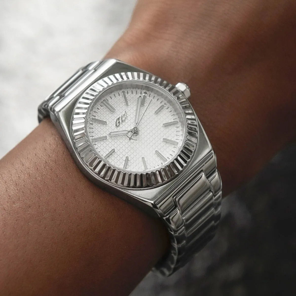 42MM Fluted Bezel Alpha Era® in White Gold