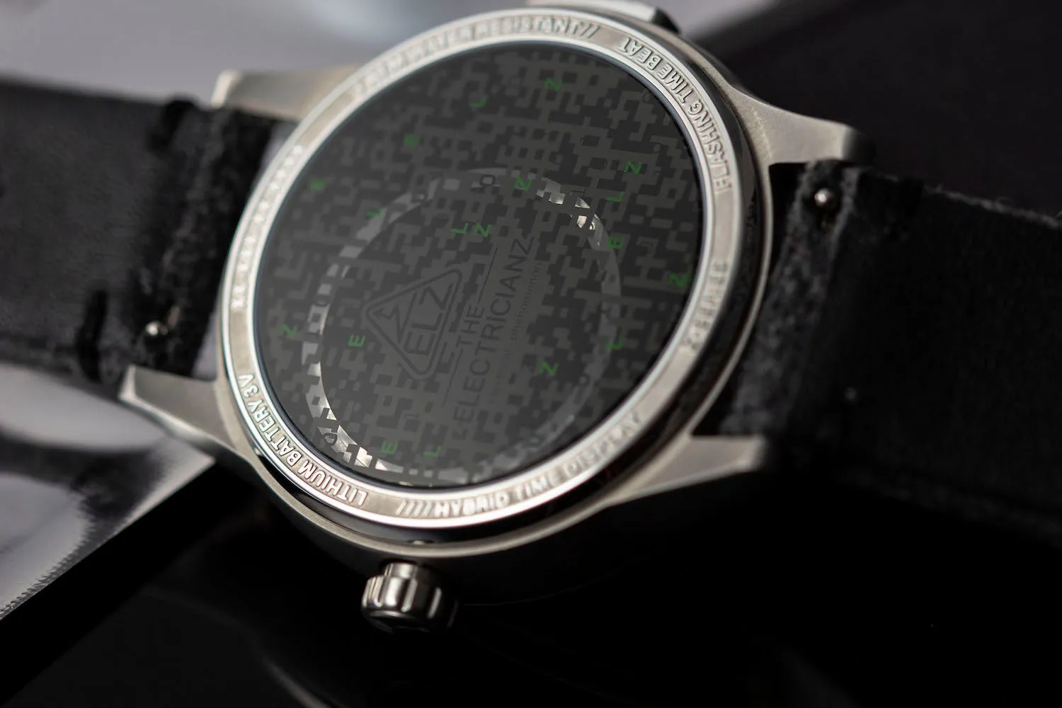 ELEC Watch Hybrid E-Code