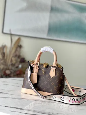 Fashion Lu-Vi bags - 4921