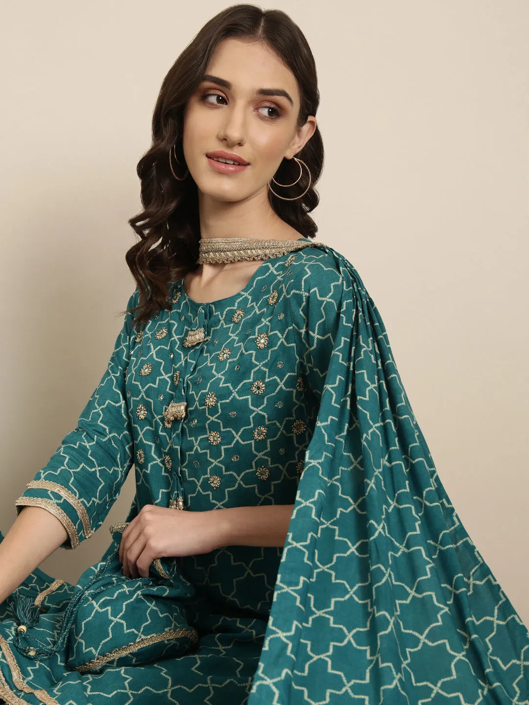 Women Teal Geometric Printed Sequinned Straight Kurta Set With Dupatta