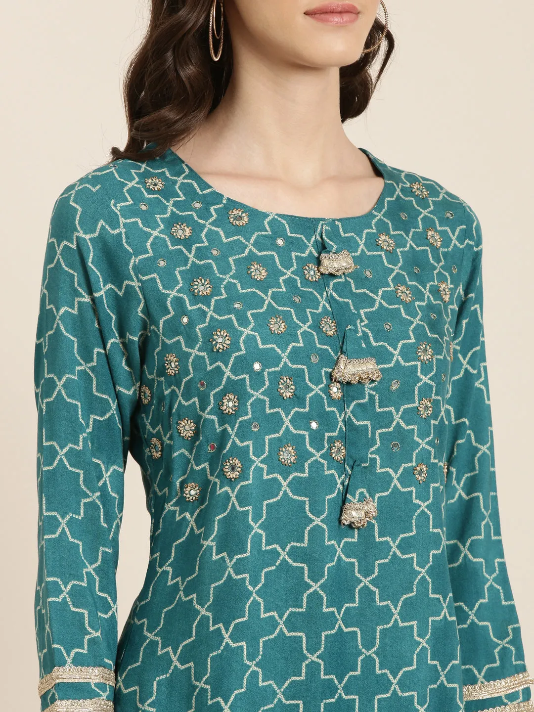 Women Teal Geometric Printed Sequinned Straight Kurta Set With Dupatta